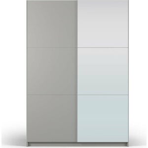 Šedá šatní skříň se zrcadlem a s posuvnými dveřmi 151x215 cm Lisburn - Cosmopolitan Design