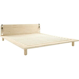 Dvoulůžková postel z masivního dřeva s lampami Karup Design Peek, 140 x 200 cm